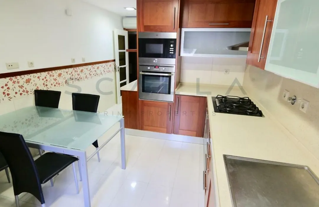 Luxury Lisbon Apartment T2-1