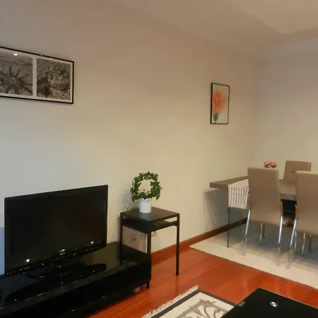 Luxury Lisbon Apartment T2-2